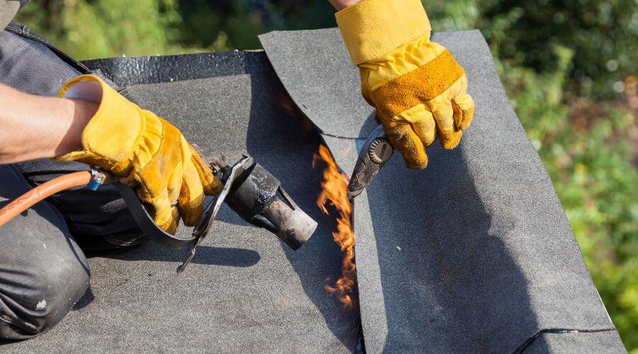 Professional gutter cleaning in Shabbona, IL